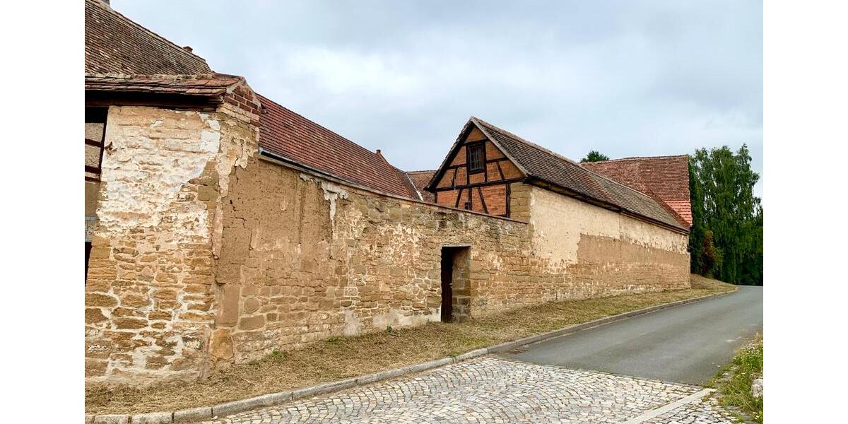 Bauernhaus, Landhaus Apolda - 7 Zimmer, 148 m&sup2;, 225.000&euro; | Angebot:26837232