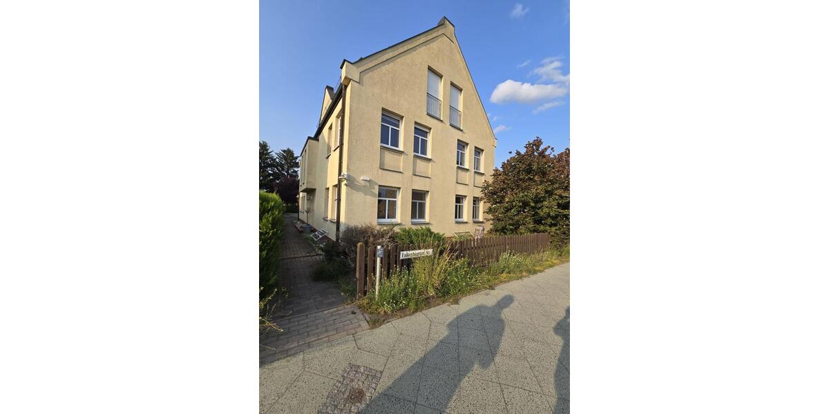 Erdgeschoßwohnung Falkensee - 5 Zimmer, 141 m&sup2;, 1.950&euro; | Angebot:25517126