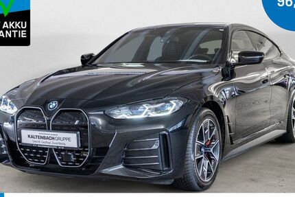 BMW i4 32.455 km 37.390 &euro; Bergisch Gladbach 51469