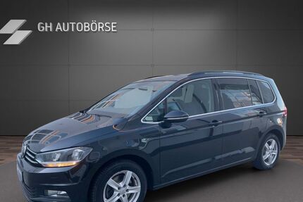 VW Touran 98.900 km 16.490 &euro; Büttelborn 64572