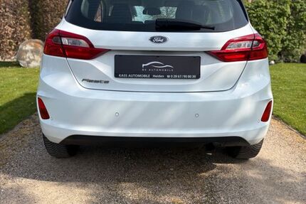 Ford Fiesta 82.042 km 7.999 &euro; Bocholt 46399