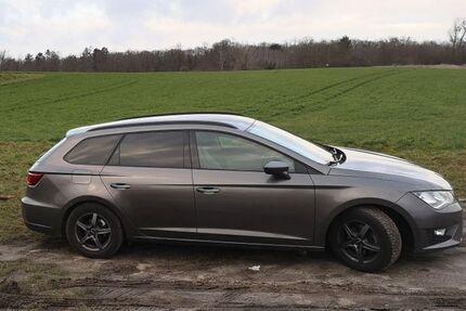 Seat Leon 121.400 km 10.200 &euro; Leipzig 04129