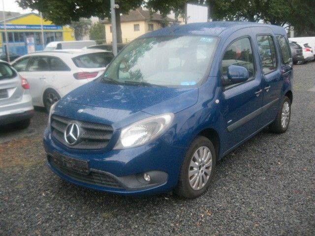 Mercedes-Benz Citan 208.881 km 5.350 € Darmstadt 64293