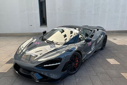 McLaren 765LT