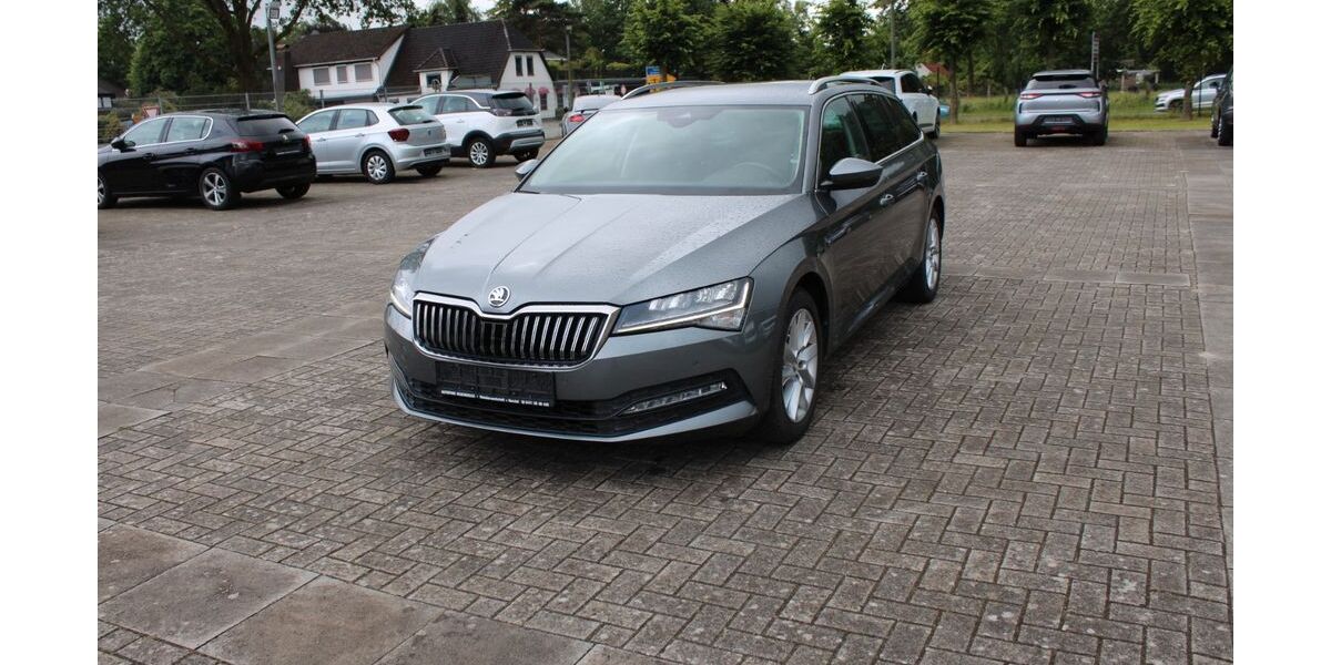 Skoda Superb 107.000 km 19.900 &euro; Wiefelstede 26215