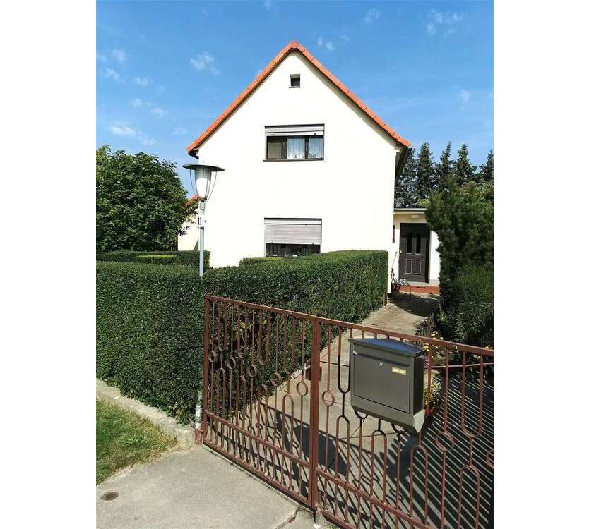 Haus zum Kaufen in Bernstadt a. d. Eigen 89.000 € 80 m²