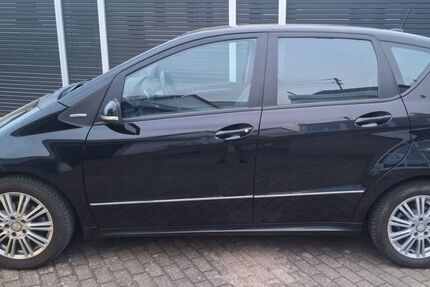 Mercedes-Benz A 180 192.257 km 2.200 &euro; Wyhl 79369