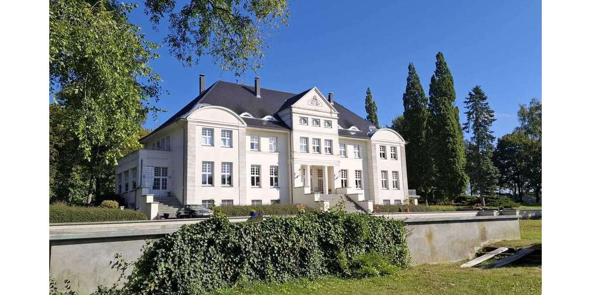 Haus zum Kaufen in Kröpelin 3.600.000 € 1450 m² 45 zimmer