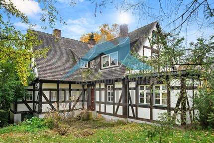 Freistehendes Fachwerkhaus - geeignet für gewerbliche Zimmervermietung! 7 zimmer