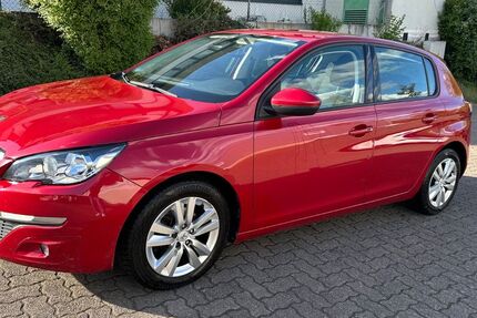 Peugeot 308 118.000 km 5.999 &euro; Saarbrücken 66115