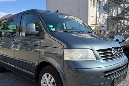 VW T5 Transporter 309.000 km 6.490 &euro; Magdeburg 39112