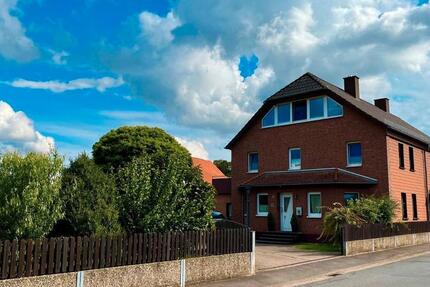 Haus Coppenbrügge - 10.5 Zimmer, 272 m&sup2;, 299.000&euro; | Angebot:26781568