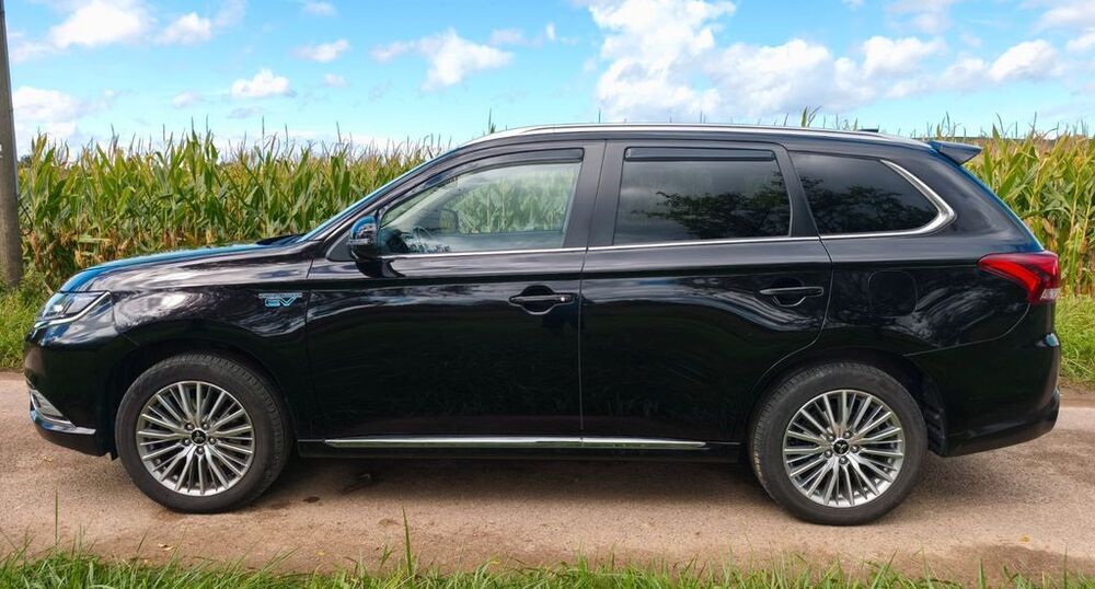 Plug-in Hybrid Outlander
