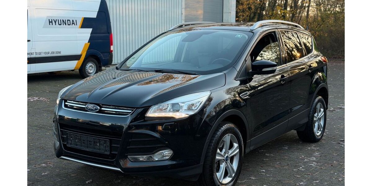 Ford Kuga 217.439 km 7.900 &euro; Nordhorn 48529