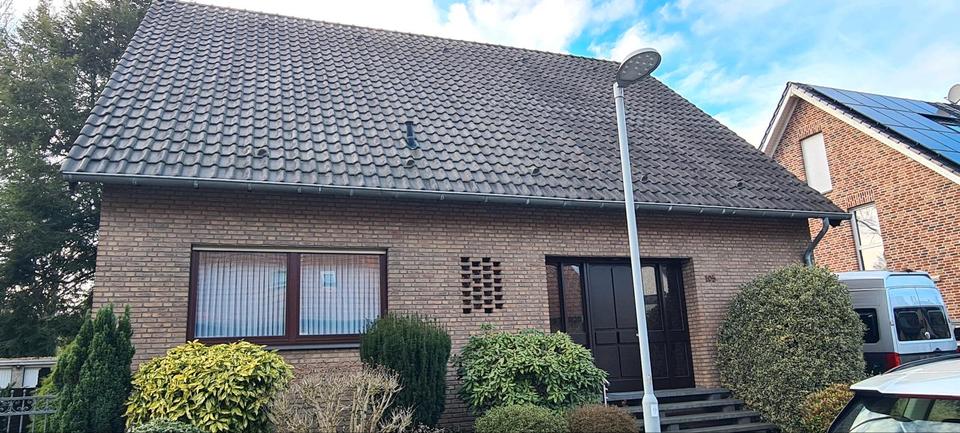 Einfamilienhaus Dinslaken Lohberg - 8 Zimmer, 270 m&sup2;, 670.000&euro; | Angebot:25658334