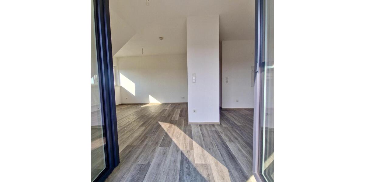 Dachgeschoßwohnung Bürstadt - 3 Zimmer, 72 m&sup2;, 930&euro; | Angebot:26302637