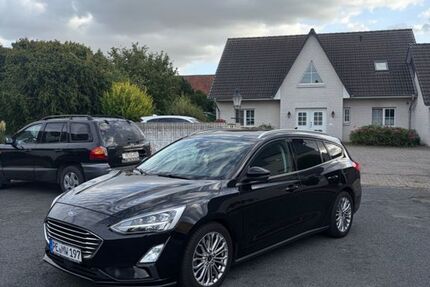 Ford Focus 142.000 km 12.000 &euro; Peine 31228