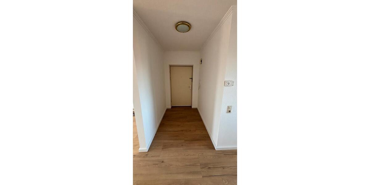 Etagenwohnung Schwalbach - 3 Zimmer, 96 m&sup2;, 975&euro; | Angebot:25509753