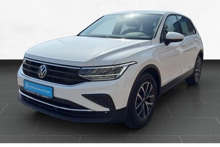 VW Tiguan 45.371 km 23.930 € Wesel 46485