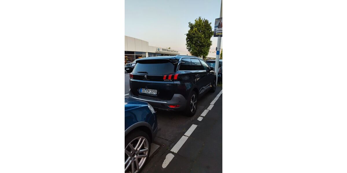 Peugeot 5008 112.000 km 21.300 &euro; Rheinbach 53359