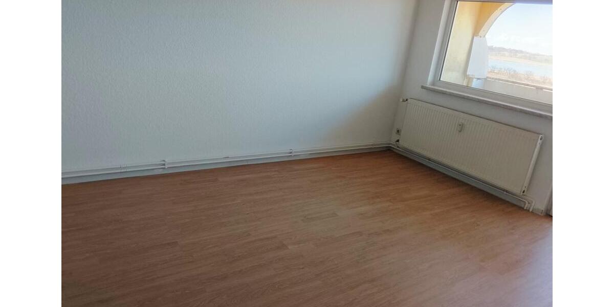 Etagenwohnung Sellin - 3 Zimmer, 70 m&sup2;, 610&euro; | Angebot:26083400