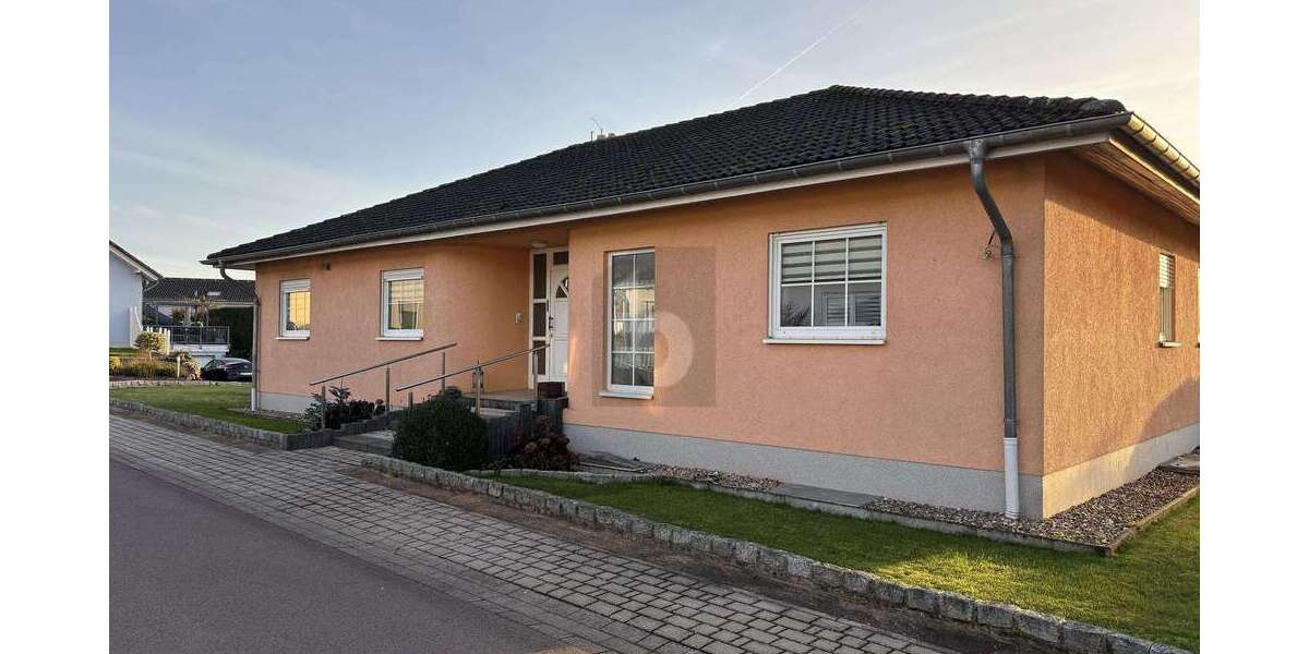Einfamilienhaus Mettlach - 5 Zimmer, 220 m&sup2;, 589.000&euro; | Angebot:25549541