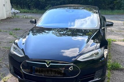Tesla Model S 190.000 km 20.000 &euro; Heidenau 01809
