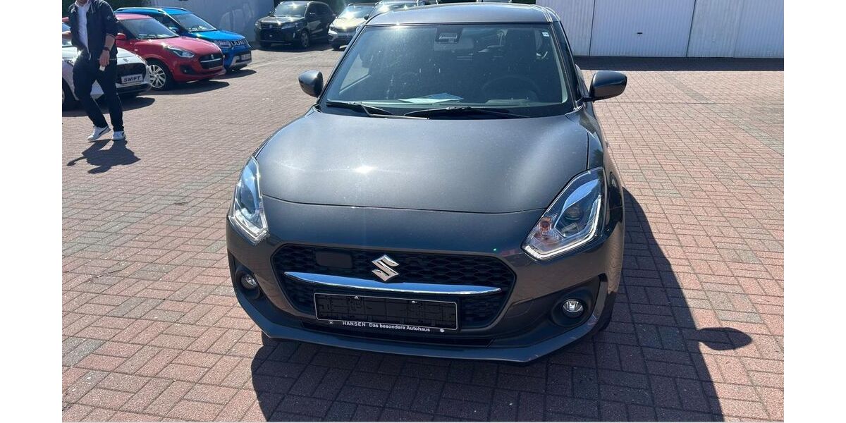 Suzuki Swift 27.194 km 15.990 &euro; Braak 22145