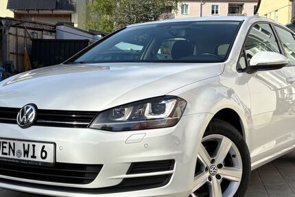 VW Golf 113.000 km 7.500 &euro; Weiden 92637