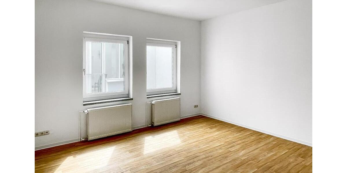 Etagenwohnung Schleiz - 1 Zimmer, 28 m&sup2;, 220&euro; | Angebot:26316850