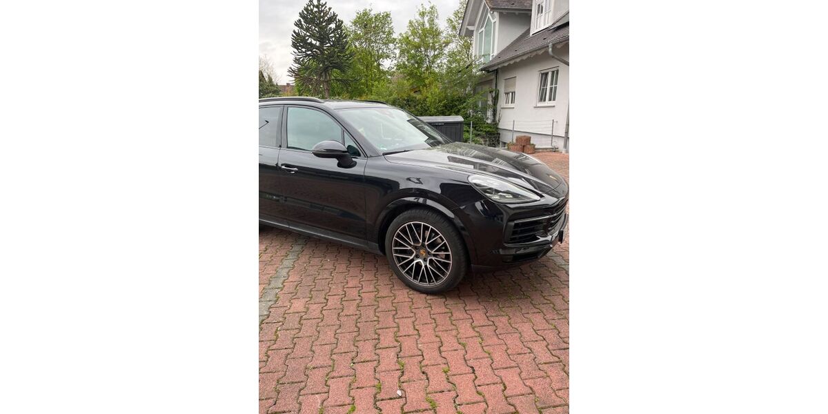 Porsche Cayenne 179.000 km 48.900 &euro; Grossostheim 63762