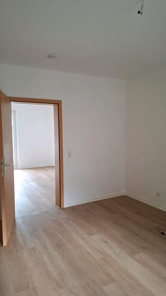 2-Zimmer-Wohnung mit Balkon in Erfurt zu vermieten