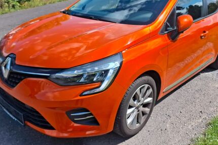 Renault Clio 153.000 km 7.999 &euro; Eichenzell 36124