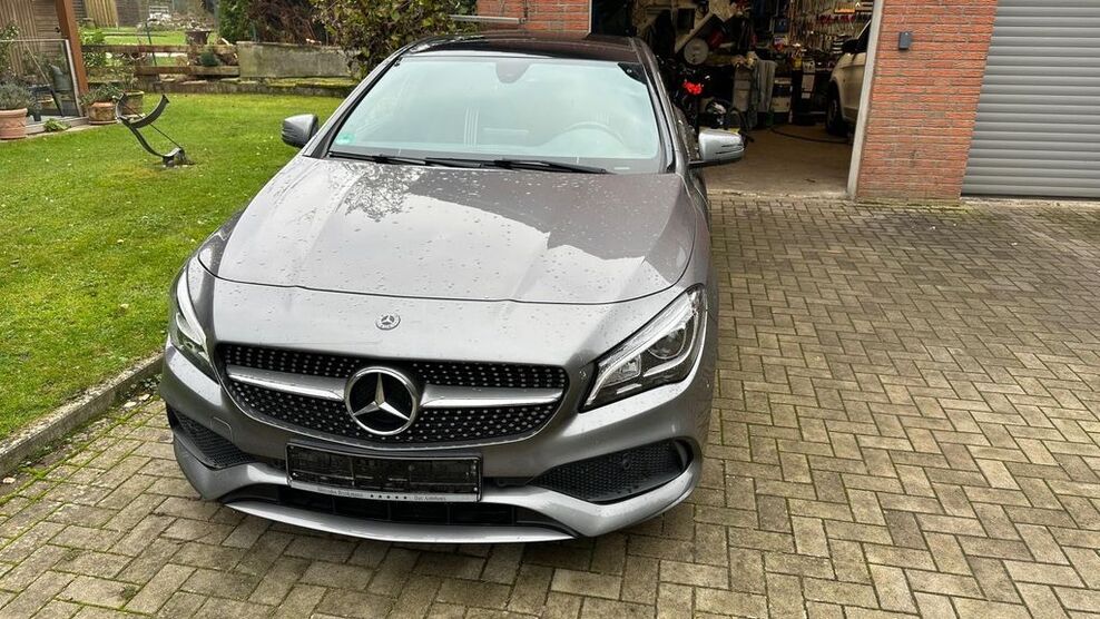 Mercedes-Benz CLA 200 Shooting Brake 147.000 km 17.200 € Alt-Mölln 23881