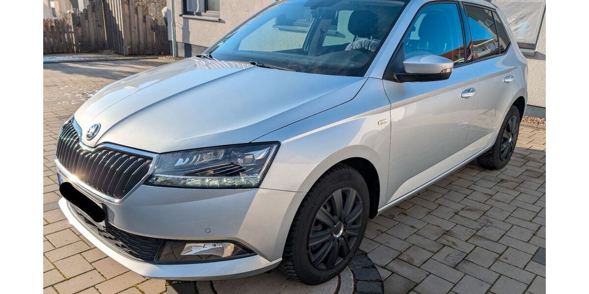 Skoda Fabia 140.000 km 8.100 &euro; Niedernberg 63843