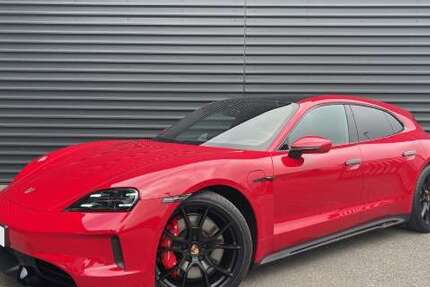 Porsche Taycan 2.950 km 159.750 &euro; Papendorf 18059
