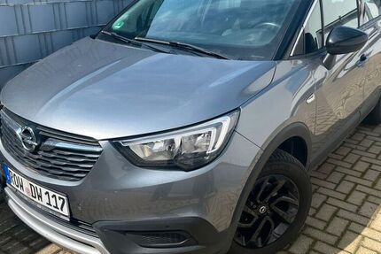 Opel Crossland (X)