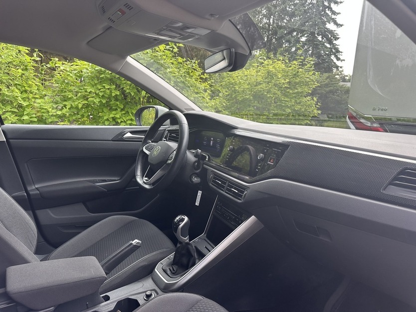 VW Taigo Life Camera Klimaauto. PDC 35.800 km 17.800 € Berlin 10247