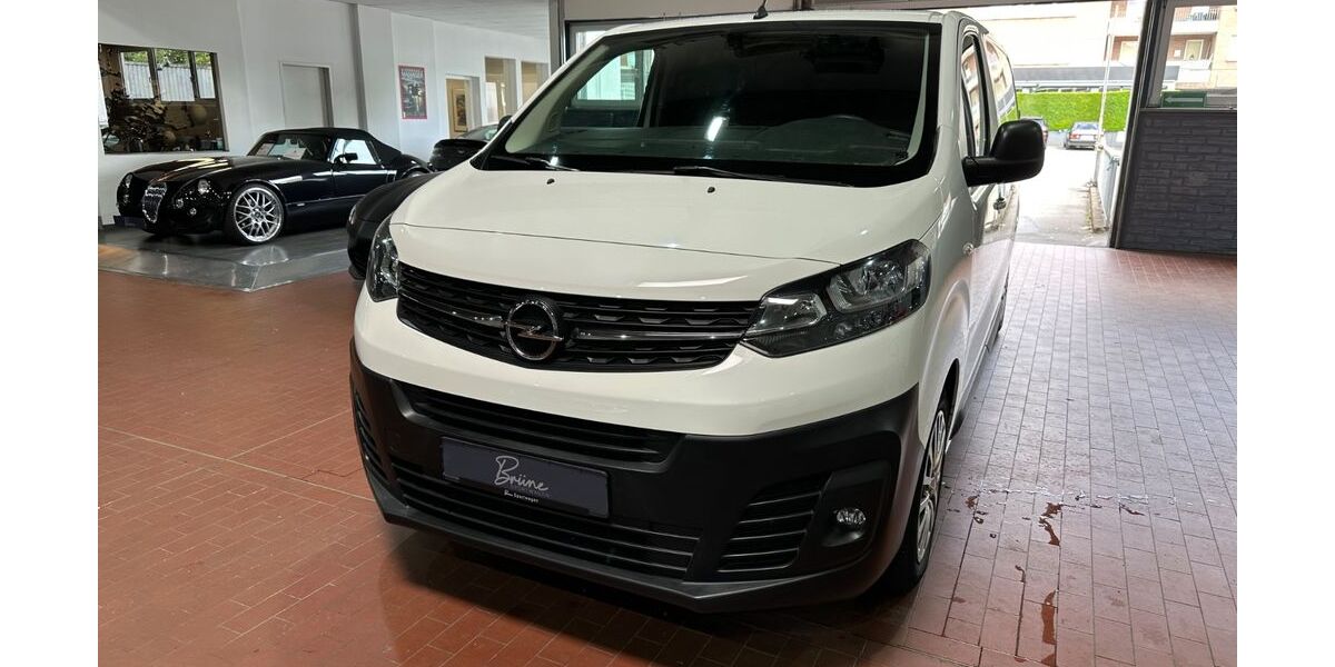 Opel Vivaro 46.850 km 17.255 &euro; Duisburg 47058