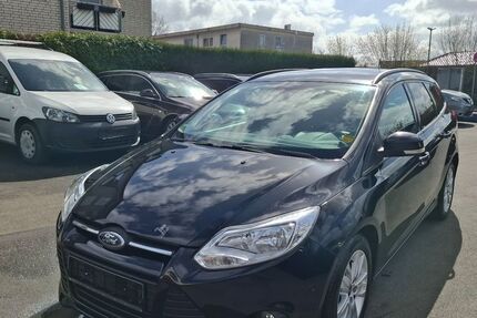 Ford Focus 284.000 km 2.299 &euro; Paderborn 33100