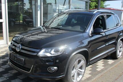 VW Tiguan 330.000 km 8.900 &euro; Stadtoldendorf 37627