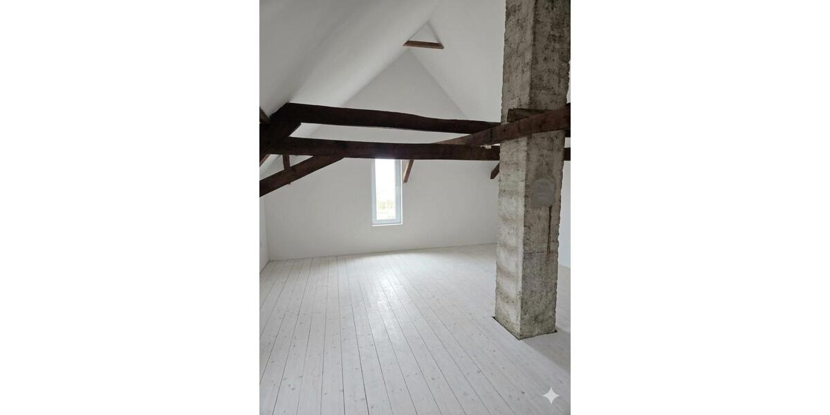 Einfamilienhaus Gemünden - 8 Zimmer, 180 m&sup2;, 1.450&euro; | Angebot:25408921