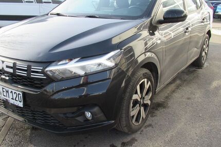 Dacia Logan 16.500 km 17.990 &euro; Riesa 01587