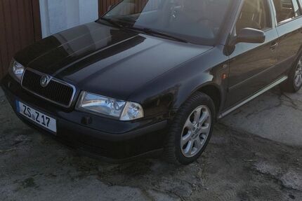Skoda Octavia 280.000 km 2.470 &euro; Zossen 15806