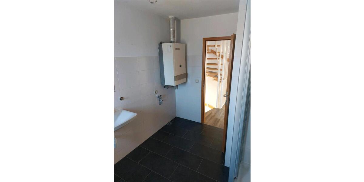 Doppelhaushälfte Zerbst (Anhalt) - 5 Zimmer, 120 m&sup2;, 169.000&euro; | Angebot:26385552