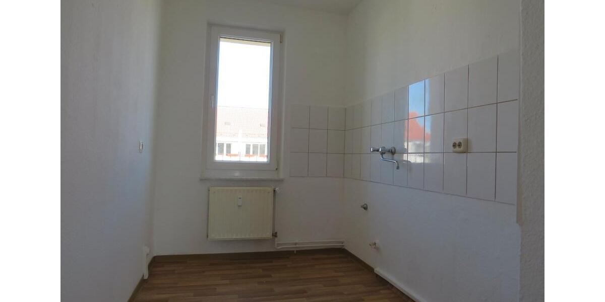 Etagenwohnung Demmin - 2 Zimmer, 49 m&sup2;, 294&euro; | Angebot:26365419