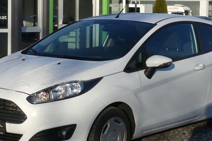 Ford Fiesta 168.192 km 3.450 € Regensburg 93059