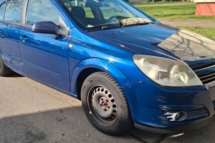 Opel Astra 192.000 km 1.899 &euro; Lahr 77933