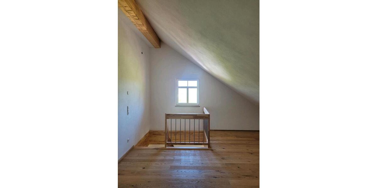 Etagenwohnung Bad Wurzach - 2 Zimmer, 75 m&sup2;, 900&euro; | Angebot:25332656