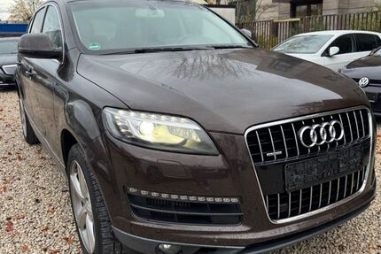 Audi Q7 179.000 km 17.490 € Fürth 90763